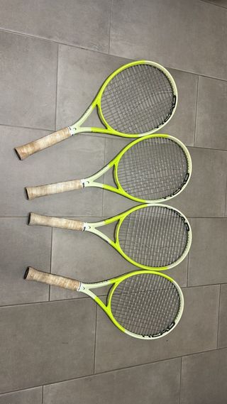 Raqueta Tenis Head Extreme MP Puño 2