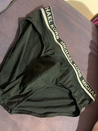 Michael Kors Slip Negro  USADO