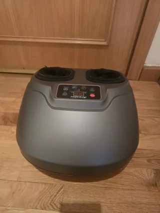 MASAJEADOR DE PIES AREALER CON CONTROL REMOTO.