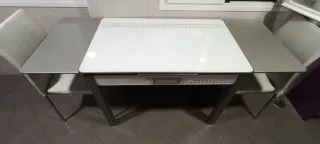 Mesa de cocina cristal y metal extensible