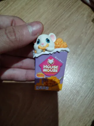 Juguete House Mouse Mac & Cheese