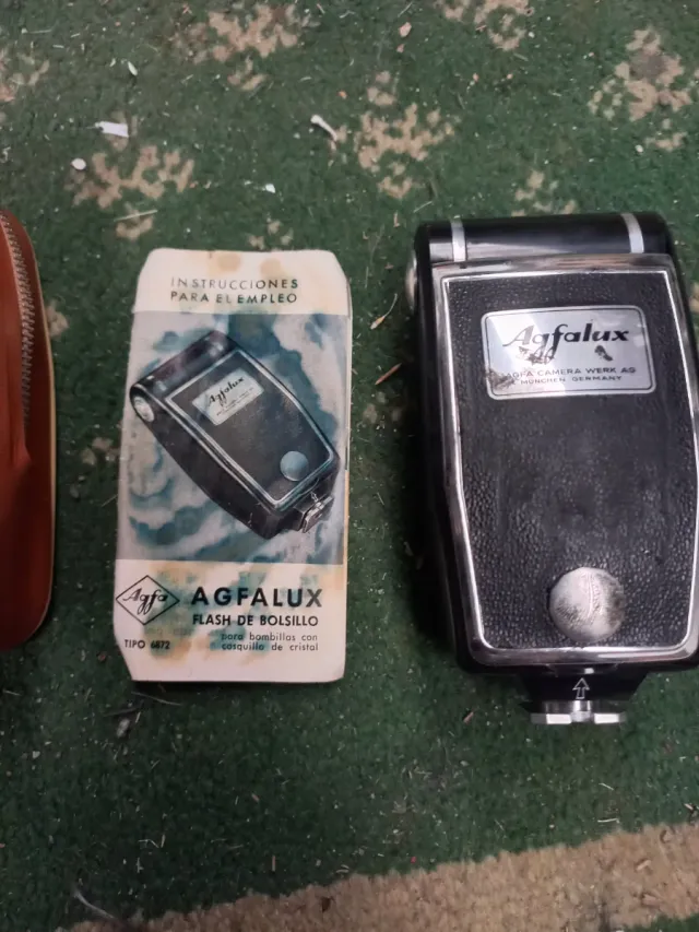 Flash Agfa Antiguo con Funda para cámara fotográ