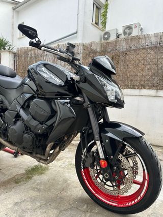 Kawasaki Z750 limitada A2