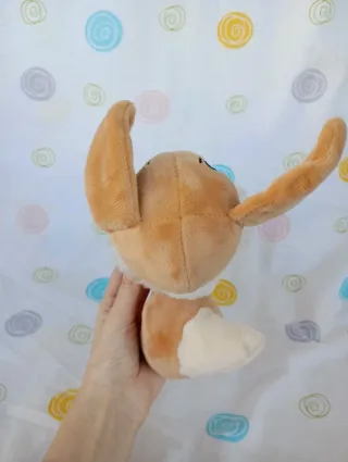 Pokemon peluche do pokémon eevee da takara tomy