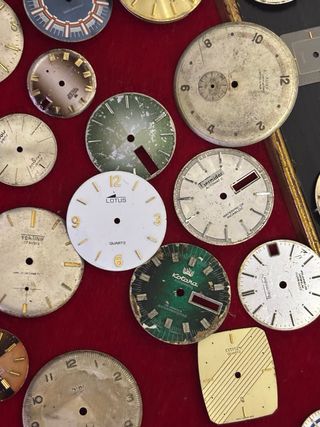 100 sfere di orologi antichi