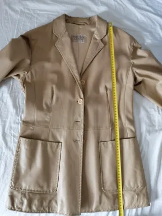 Chaqueta de piel beige Cristiano & Friends