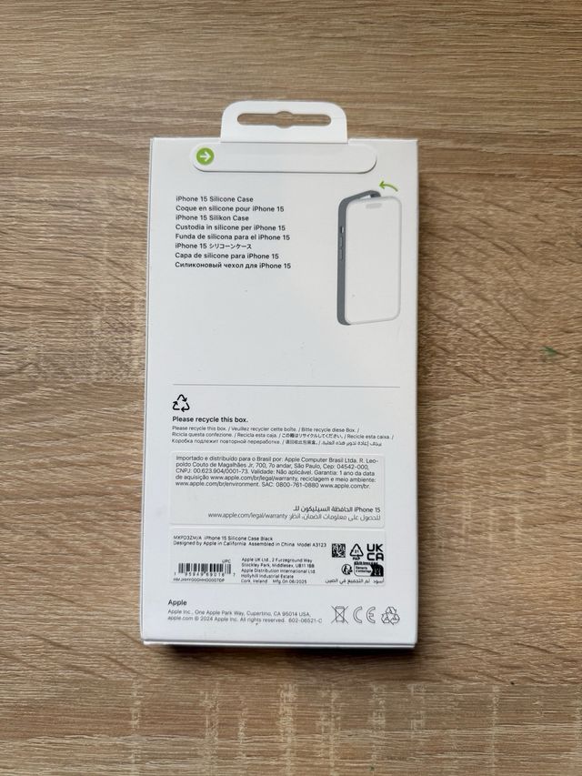 Funda iPhone 15 Silicona MagSafe