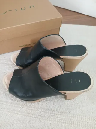Sandalias Unisa