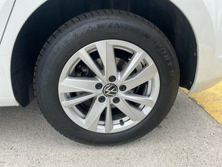 Volkswagen Touran Advance 2.0 TDI 85kW (115CV)