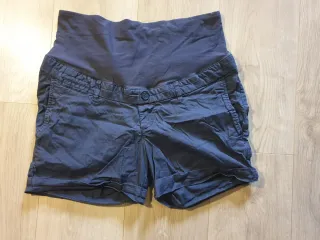 Pantaloni corti premaman