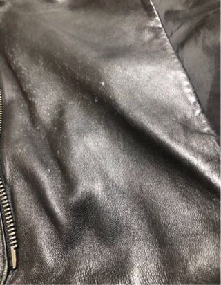 Cazadora de piel Mango