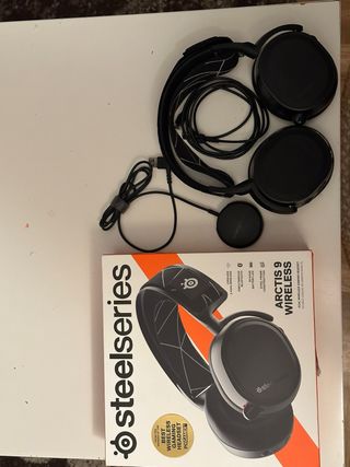 SteelSeries Arctis 9 Wireless Gaming Headset