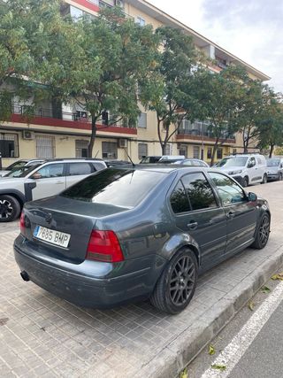 Volkswagen Bora 2001