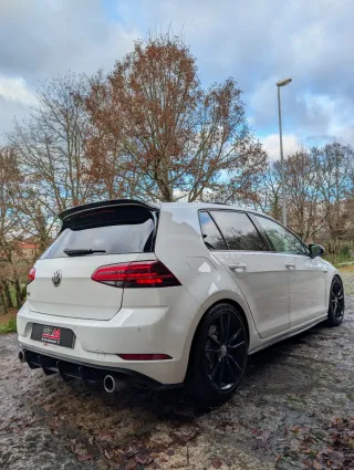 Volkswagen Golf GTI Performance DSG 245cv