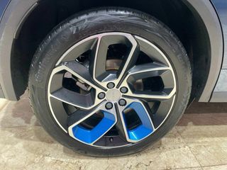 Lynk & Co 01 1.5 PHEV