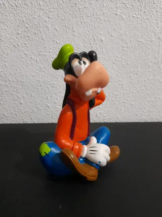 Lote 4 Figuras de clásicos Disney