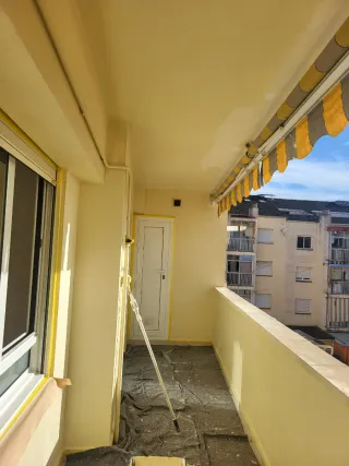 Pintor económic profesional paint