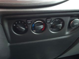 Ford Transit Kombi 330 Trend 2.0 130CV 9 Plazas