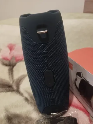 Altavoz Bluetooth  CHARGE6 Nuevo