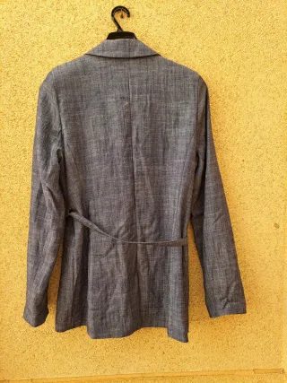 Blazer azul con cinturón Talla S sin estrenar
