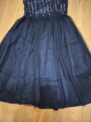 Vestido azul marino y plateado