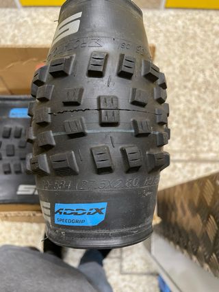 Cubierta Schwalbe Nobby Nic 27.5x2.8 Speedgrip