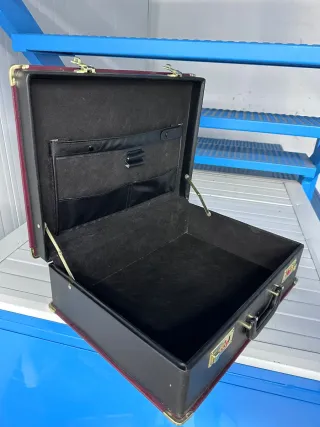 Maletín polipiel negro