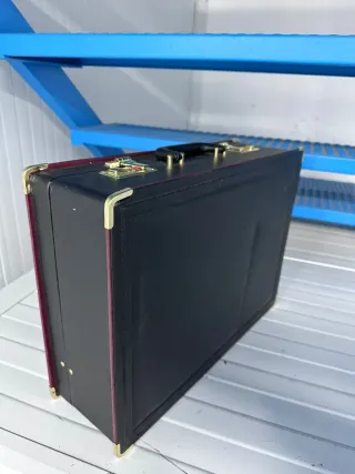 Maletín polipiel negro