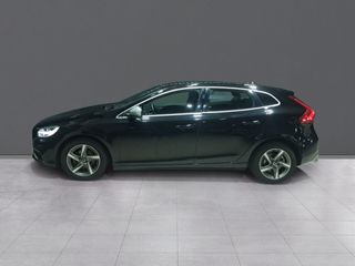 Volvo V40 2.0 D2 R-Design Momentum