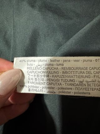 Abrigo plumífero verde Zara