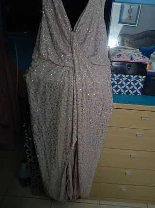 Vestido fiesta ASOS rosa lentejuelas irisadas