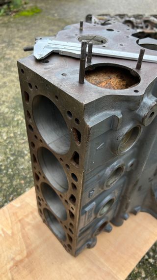 Bloque Seat 124 1800/2000