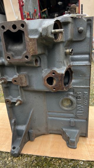 Bloque Seat 124 1800/2000