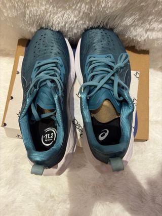 Scarpe Asics Novablast 4 Uomo Blu Taglia