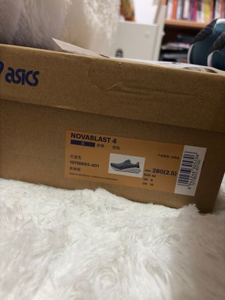 Scarpe Asics Novablast 4 Uomo Blu Taglia