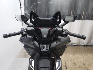 HONDA FORZA 125 2024 6477 kms.