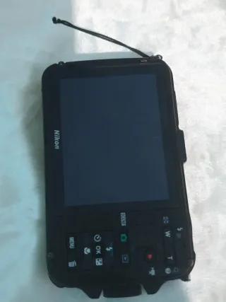 Cámara Nikon Coolpix Camuflaje