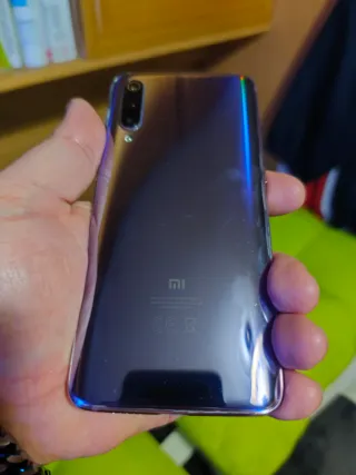 Regalo Xiaomi Mi9 por compra de Lote Premium