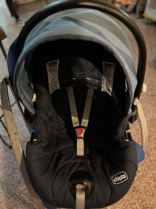 Trío Chicco Silla + Capazo + Grupo 0