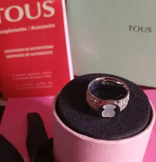 Anillo Tous Oso de Nacar y Zirconitas Talla 18