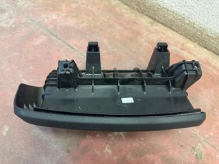 Cajón bajo asiento Seat / Cupra