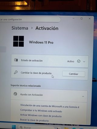 Mini PC CHUWI Ryzen 5 6600H 16GB DDR5