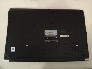 Portátil Toshiba Intel i7 Negro