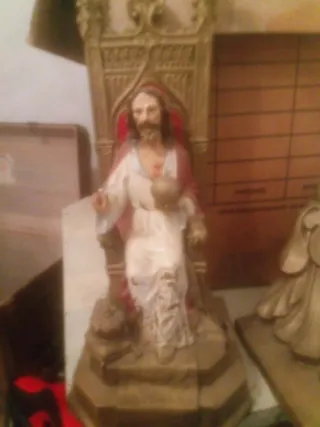 Cristo Sagrado Corazón con trono con mensula