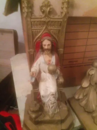 Cristo Sagrado Corazón con trono con mensula