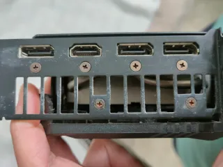 Tarjeta de Video ASUS xt5600 TUF Gaming