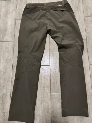 Pantaloni Salewa verde oliva taglia L nuovi