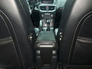 Volvo V40 2.0 D2 R-Design Momentum