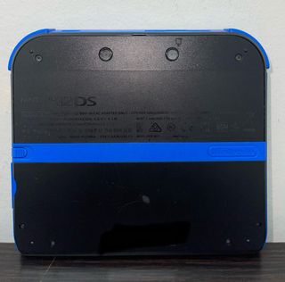 Nintendo 2DS Negra y Azul