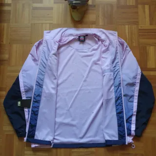 Chaqueta Supreme Umbro gradient Talla M